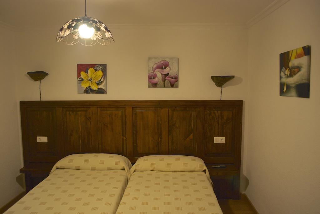 Hotel Hostal Monte Rio Trescares Pokój zdjęcie